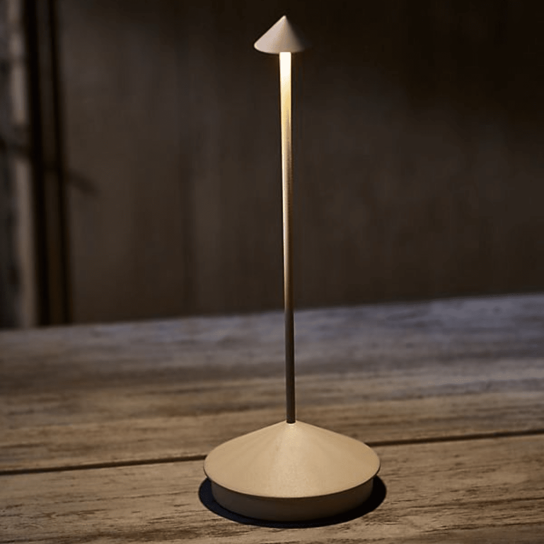 Luminária de Mesa Recarregável Minimalista Stillus